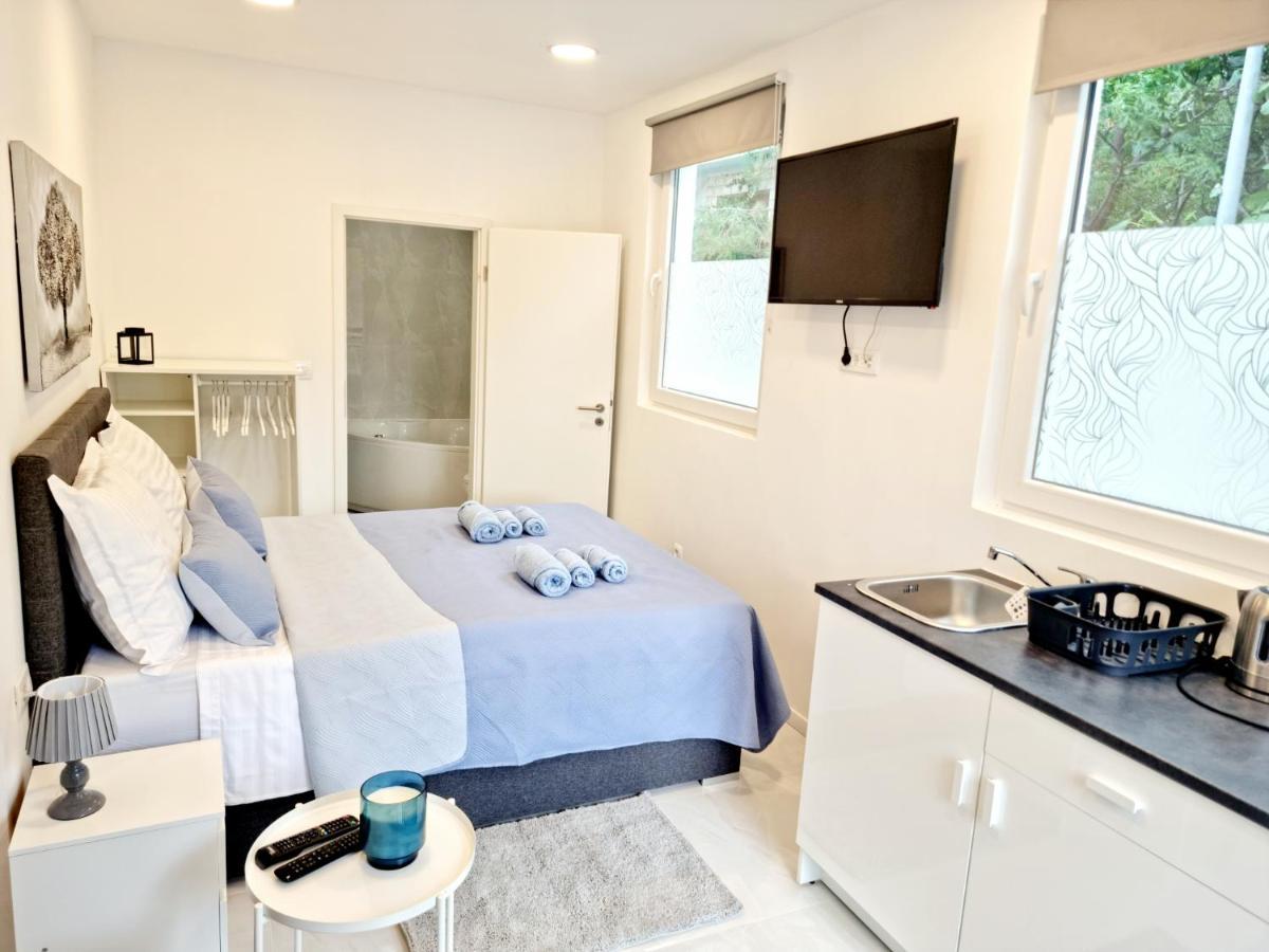 Danza Del Mar - Designed For Adults * Vir