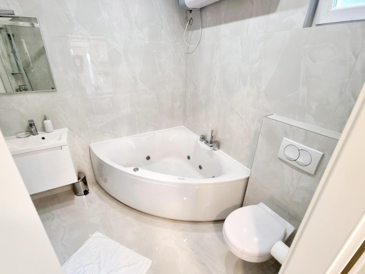 Danza Del Mar - Designed For Adults Vir